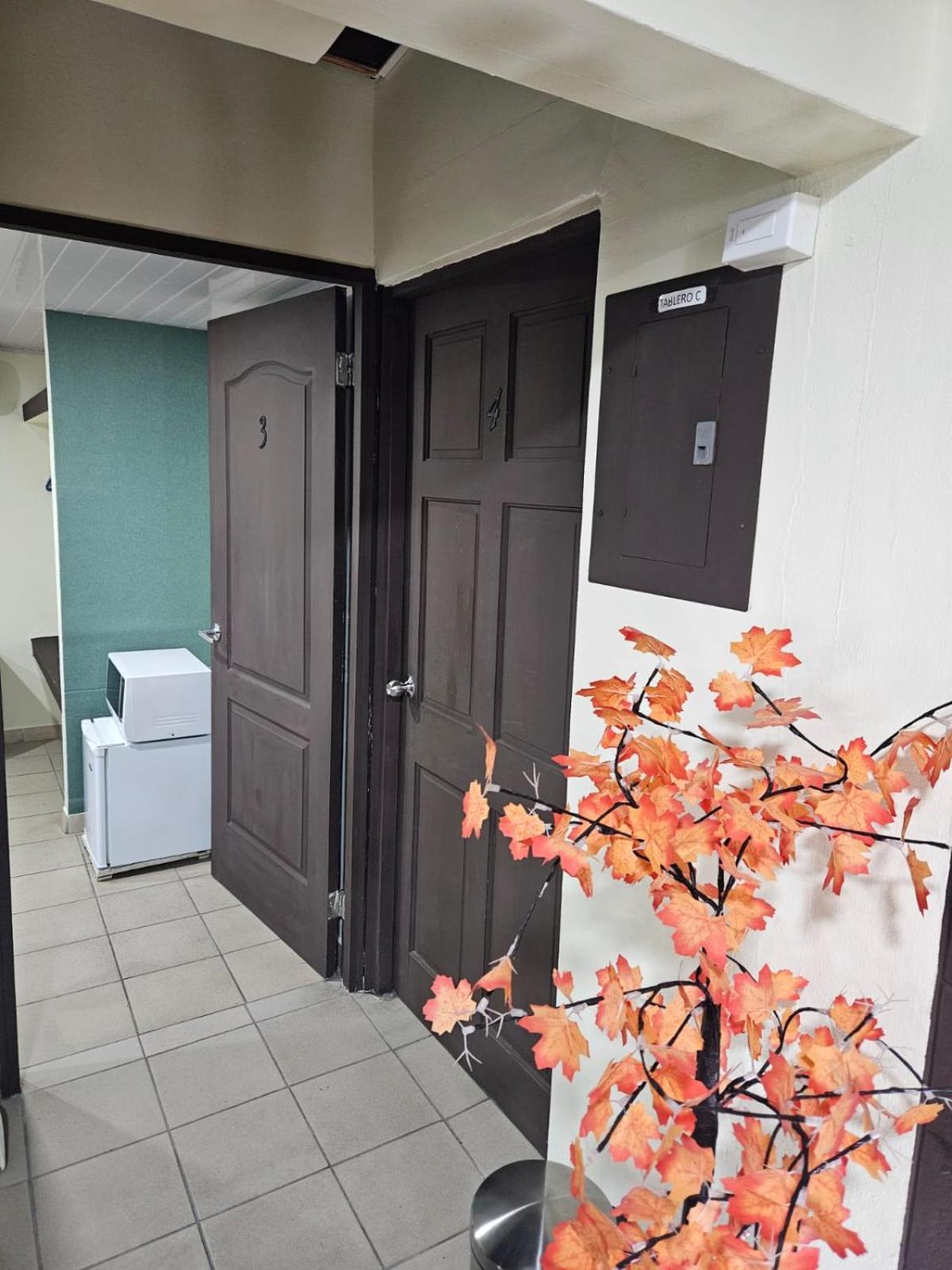 Hostal El Prado Панама Экстерьер фото