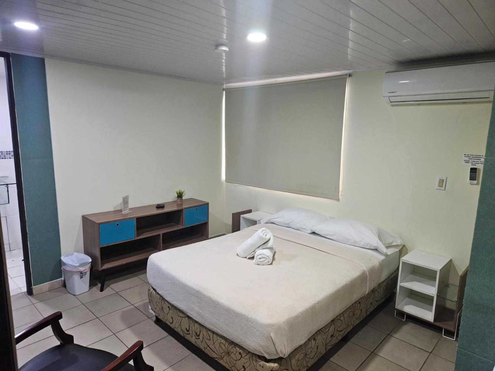 Hostal El Prado Панама Экстерьер фото